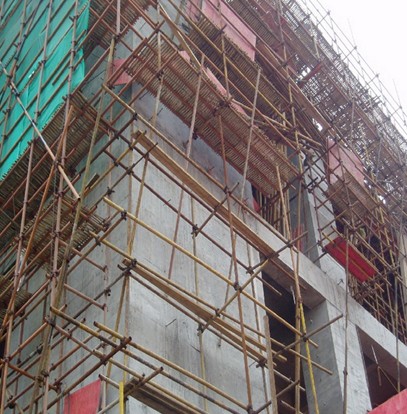 扣件式鋼管腳手架★搭設(shè)時滿足的基本要求是什么？